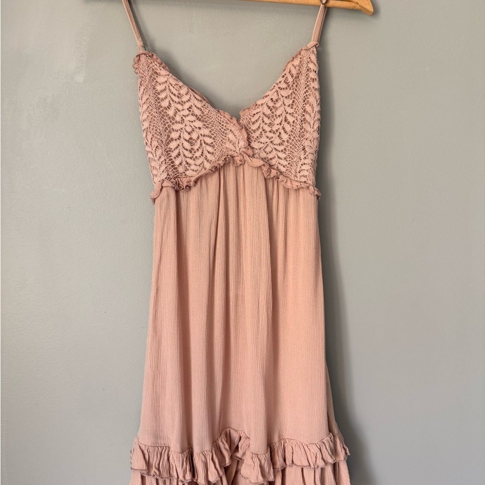 Ocean Drive Blush Pink Crochet lace Backless Slip Dress ruffles size medium